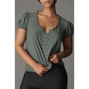 NWT Pilcro Anthropologie Puff Sleeve Grommet Ruffle Top Size 1X